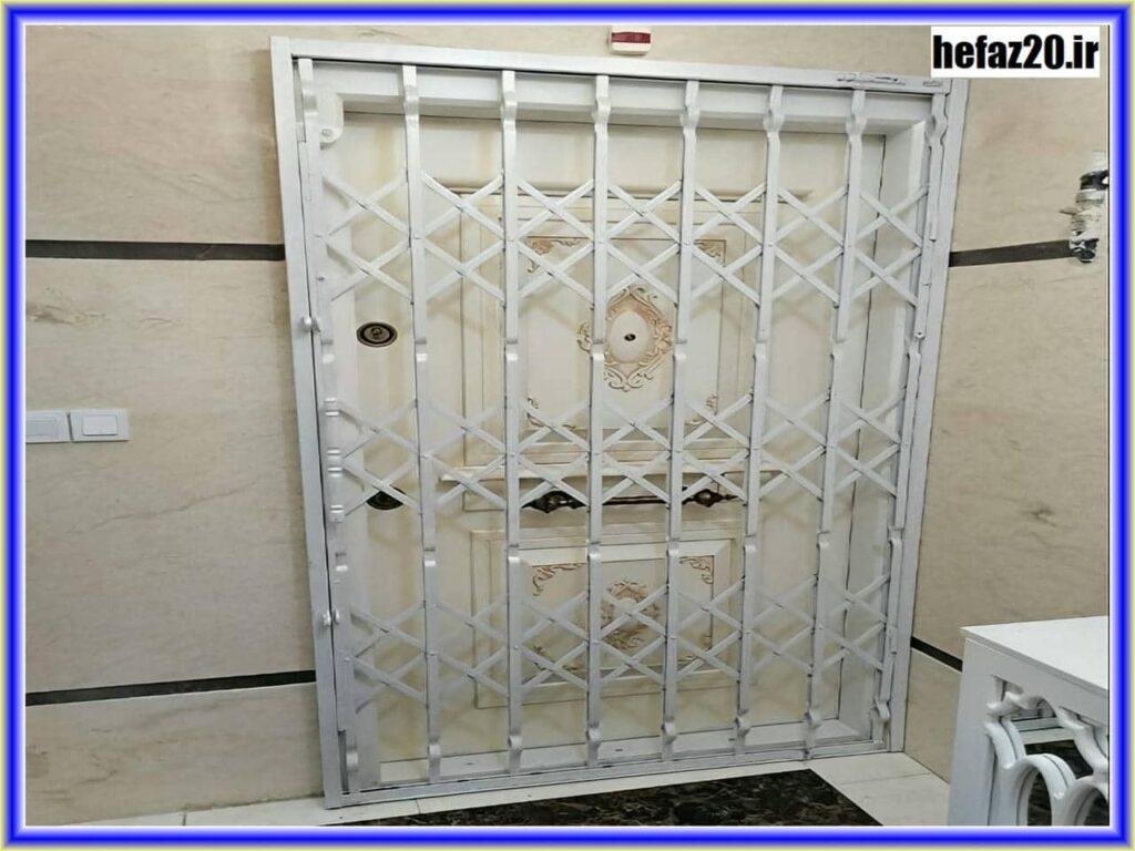 نگهداری و تعمیرات درب آکاردئونی