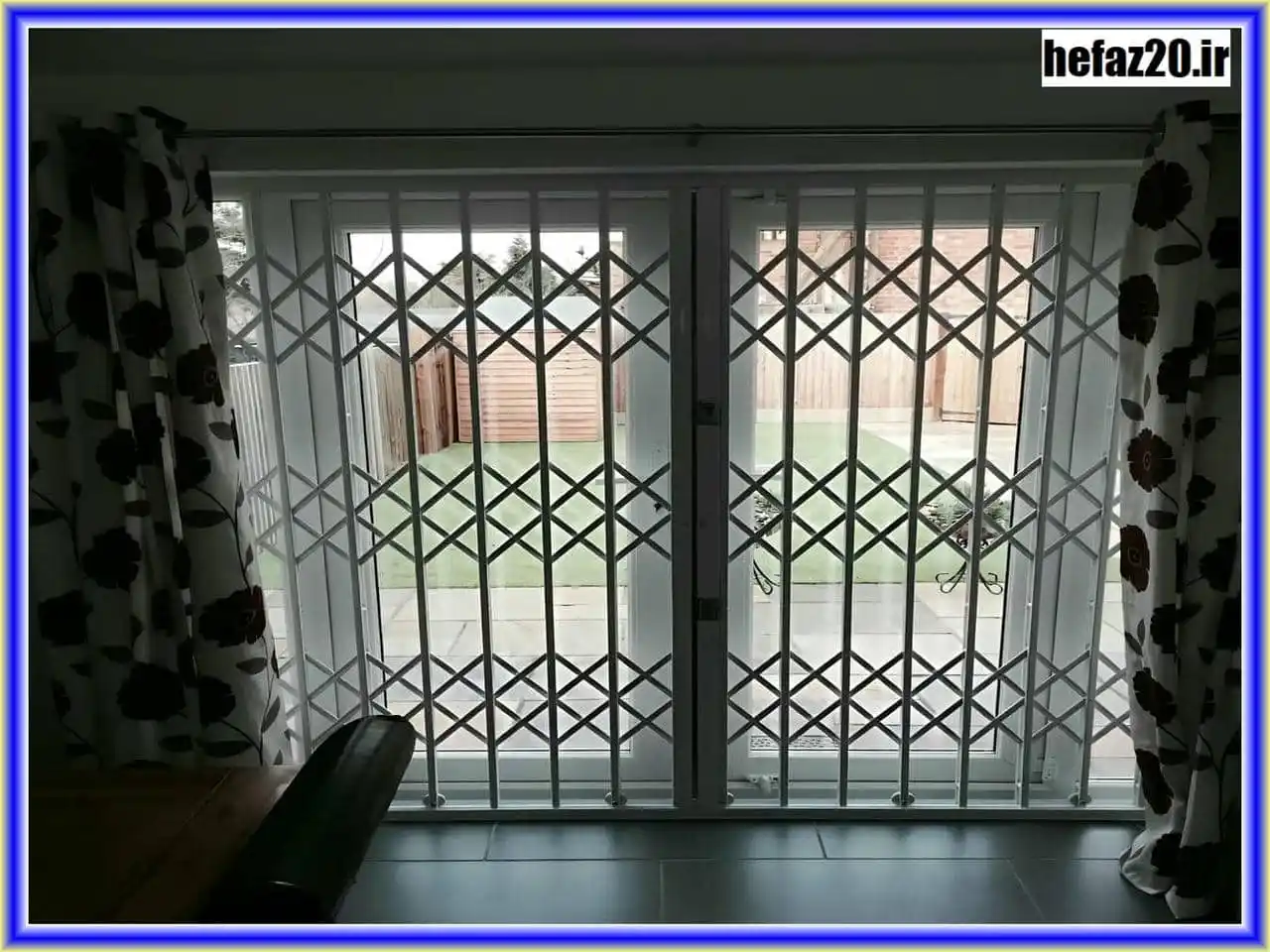 هزینه حمل و نقل و نصب حفاظ آکاردئونی