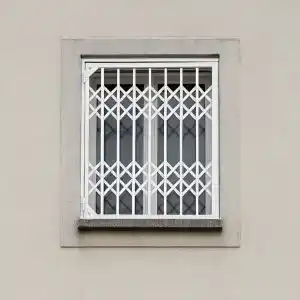 حفاظ پنجره متحرک ریلی مدل آکاردئون حفاظ پنجره متحرک ریلی مدل آکاردئون