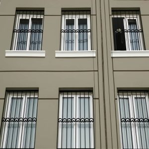 حفاظ پنجره مدل نعل اسبی یا قلوه ای