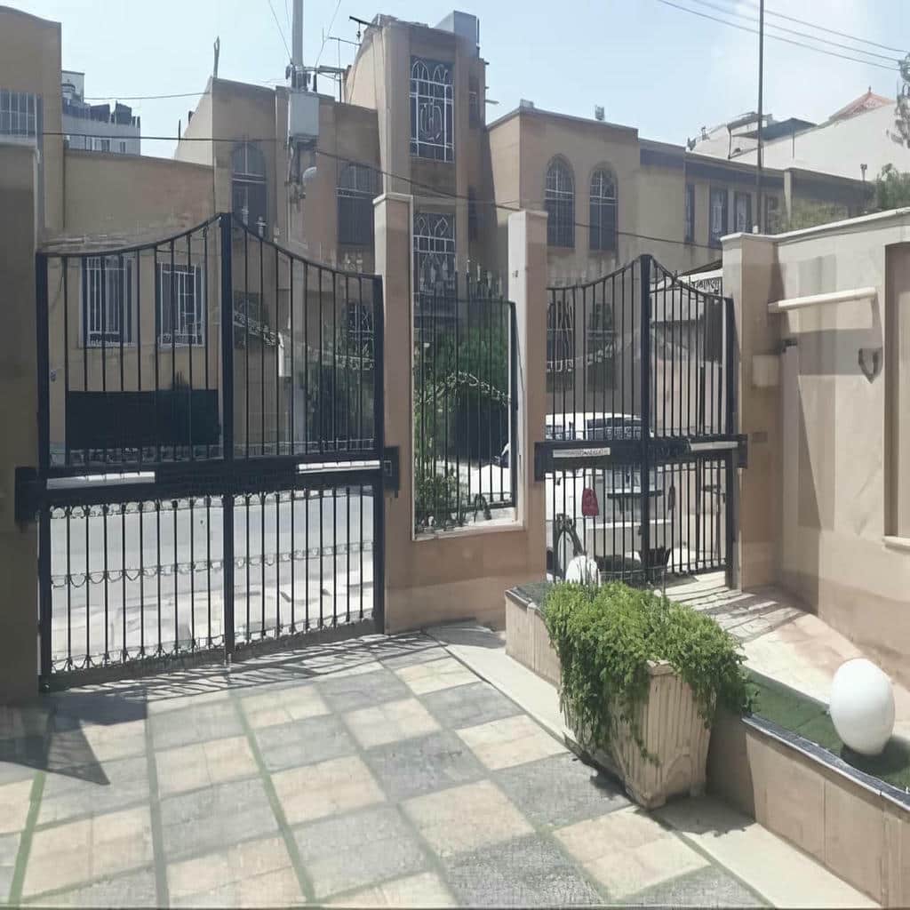 قیمت جک درب پارکینگ ریلی در بندر بوشهر
