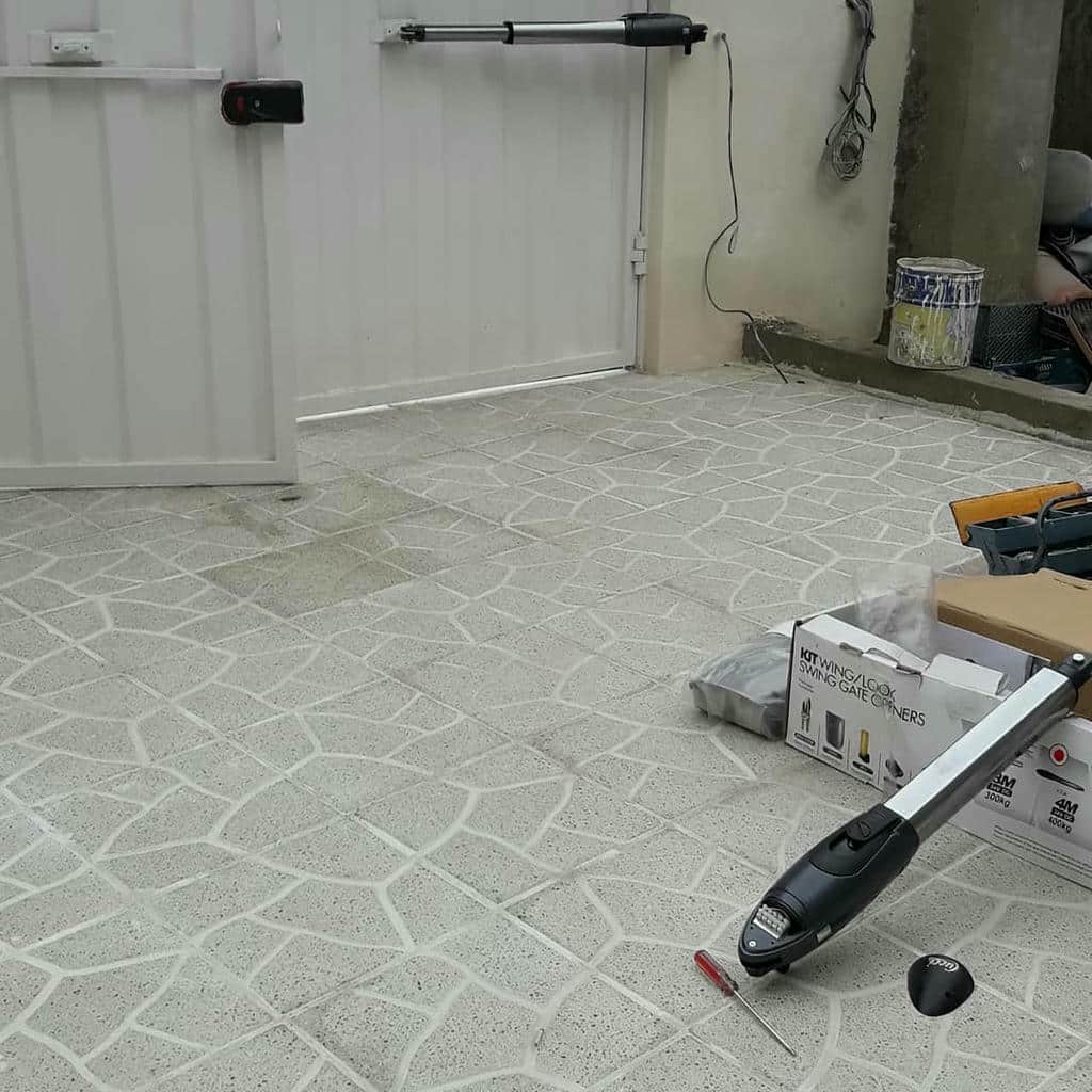 فروش جک درب پارکینگ ریموت در سقز