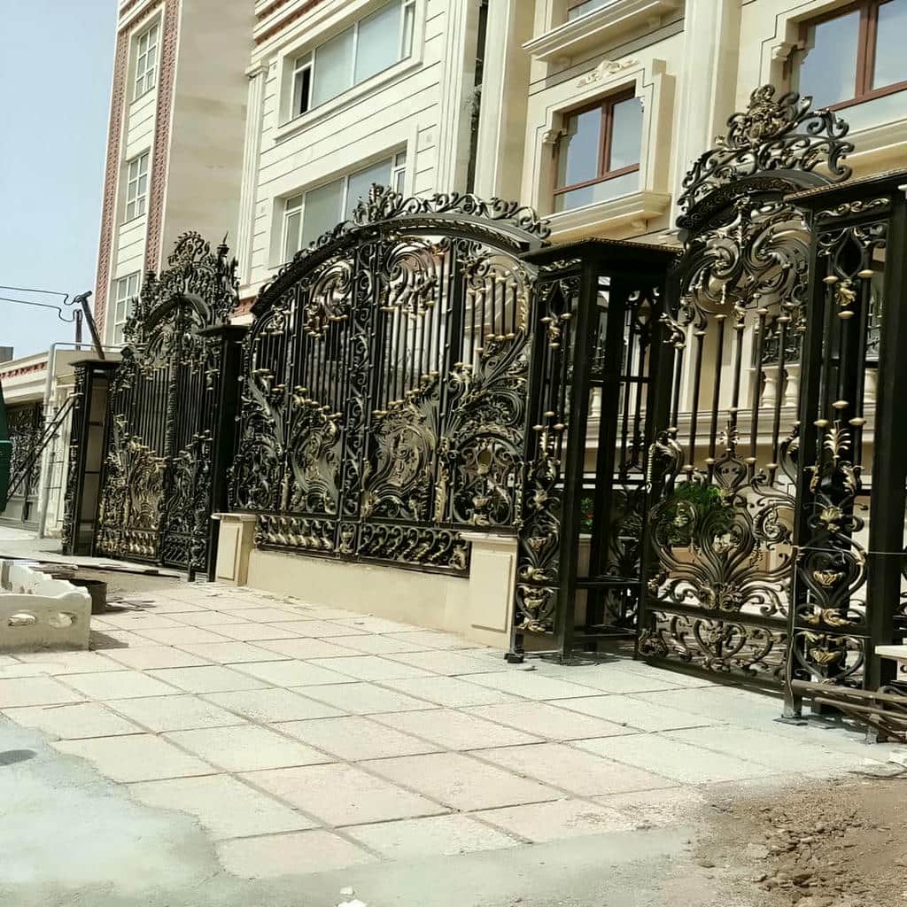 کارخانه درب حیاط سفارشی سازی در همدان