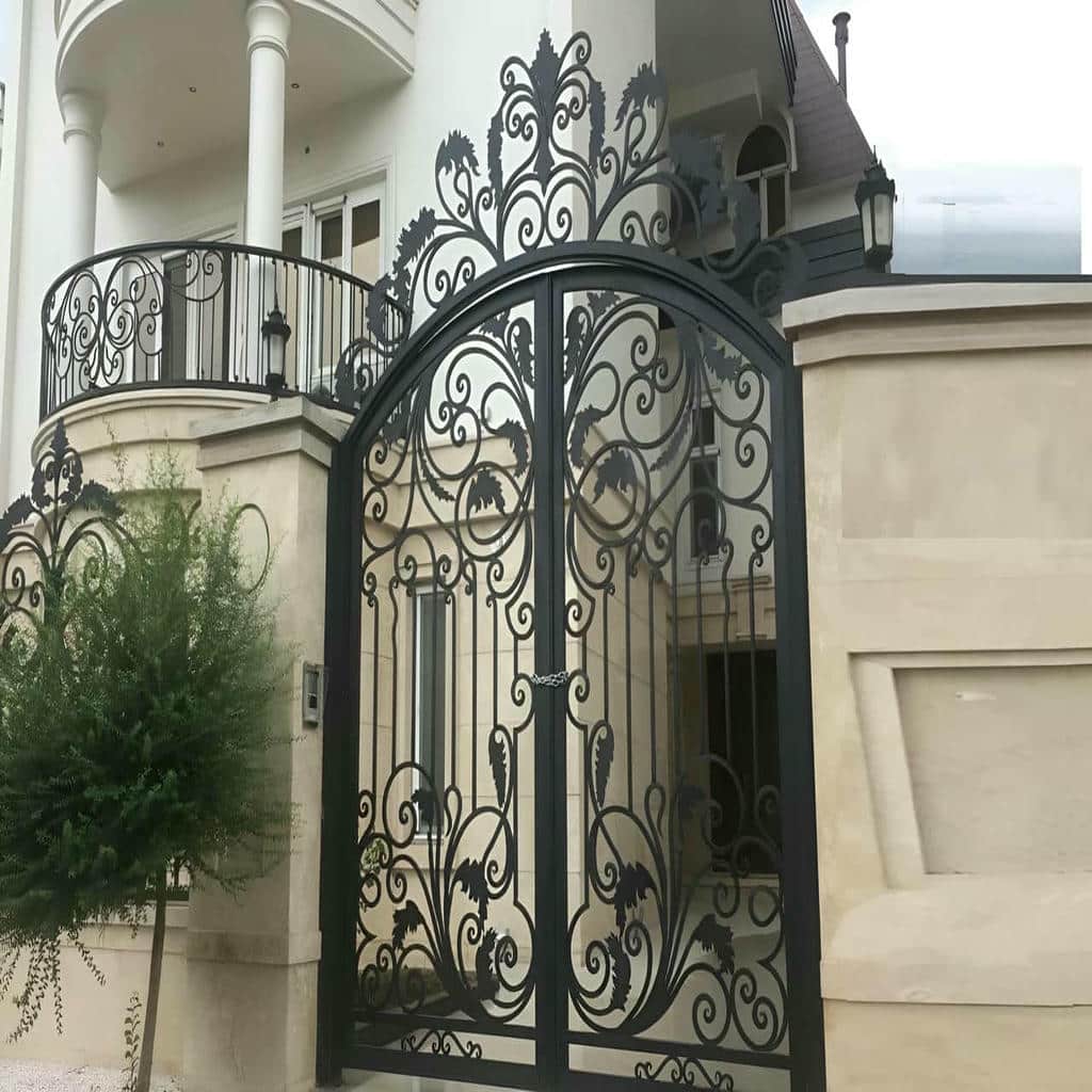 قیمت درب حیاط یراق تقویت شده در سبزوار