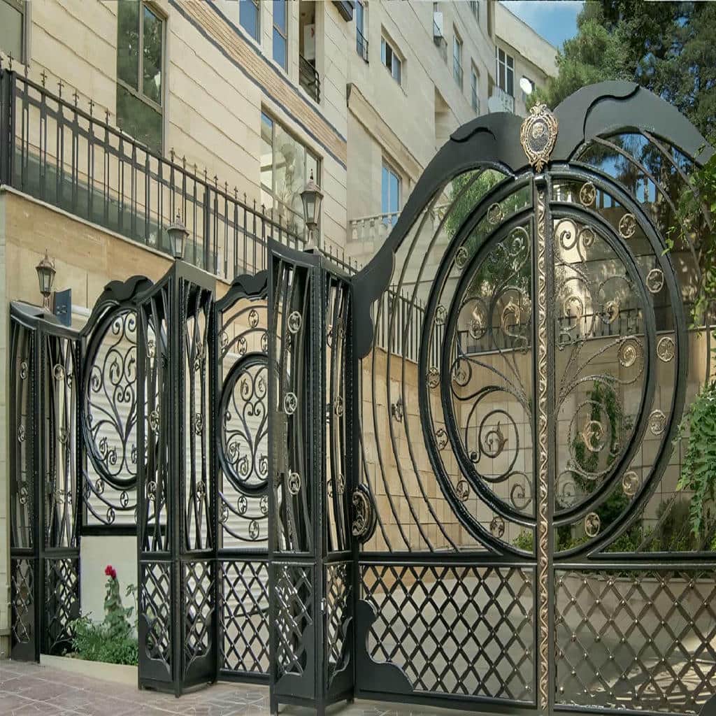 قیمت درب حیاط کلاسیک در استان گیلان