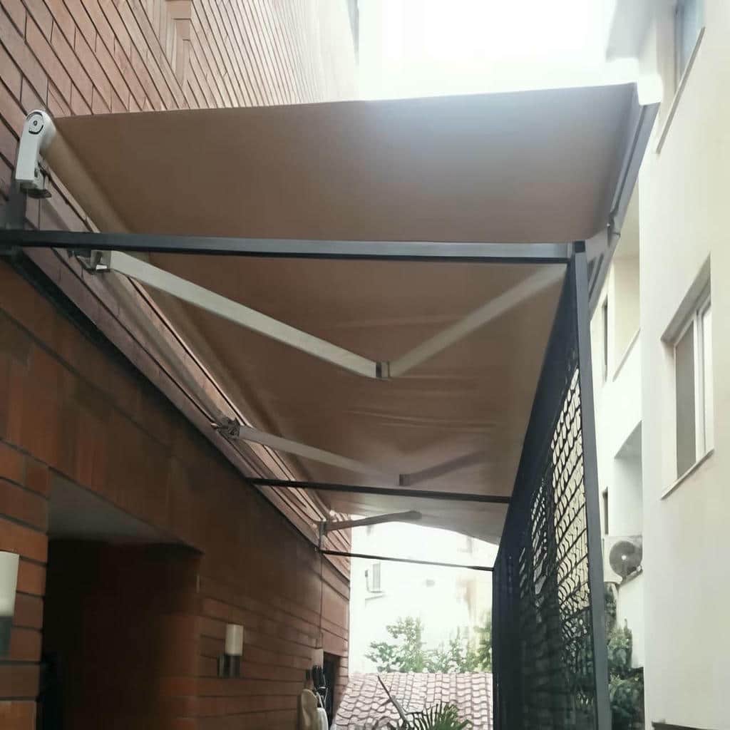 کارخانه سایبان برقی سازه مقاوم در قزوین
