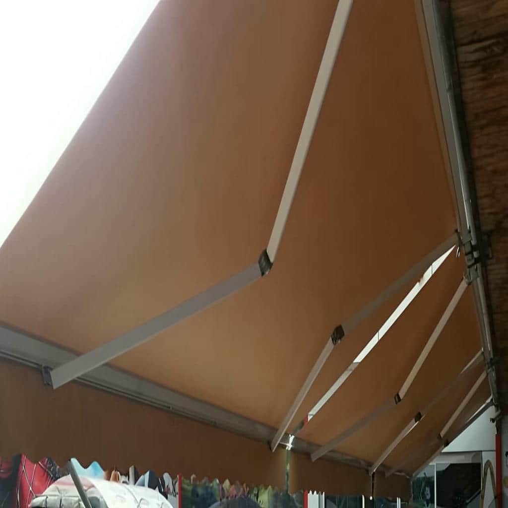 خرید سایبان برقی بازویی در ساوه