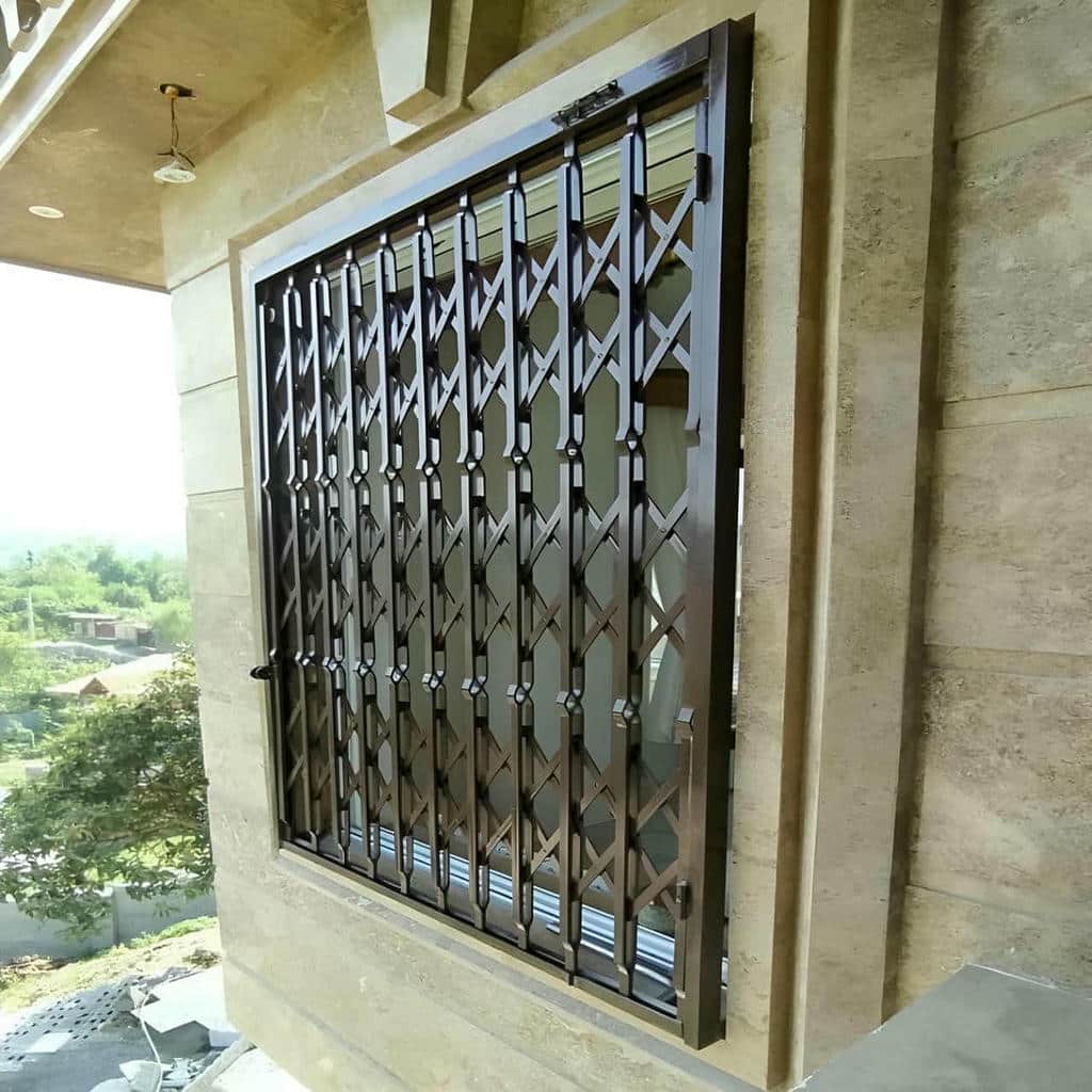 خرید درب آکاردئونی قفل ضدبرش در سبزوار