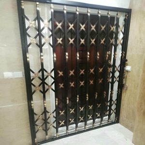 درب آکاردئونی در بومهن