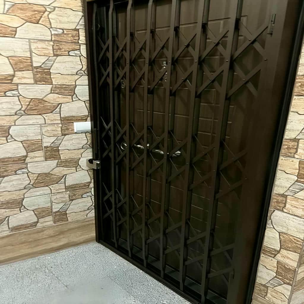 قیمت درب آکاردئونی چهارگل در دماوند
