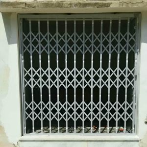 درب آکاردئونی در اهواز