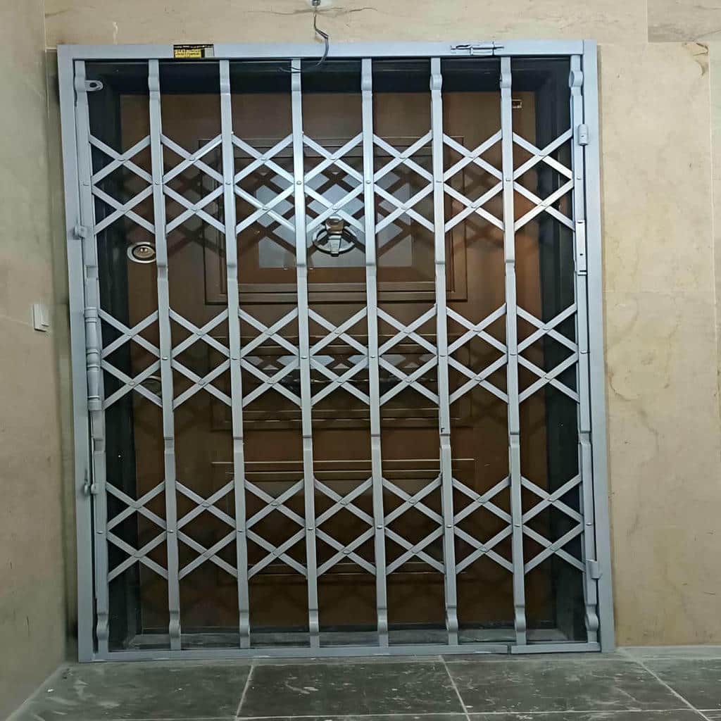 کارخانه درب آکاردئونی تاشو کم‌جا در کاشان