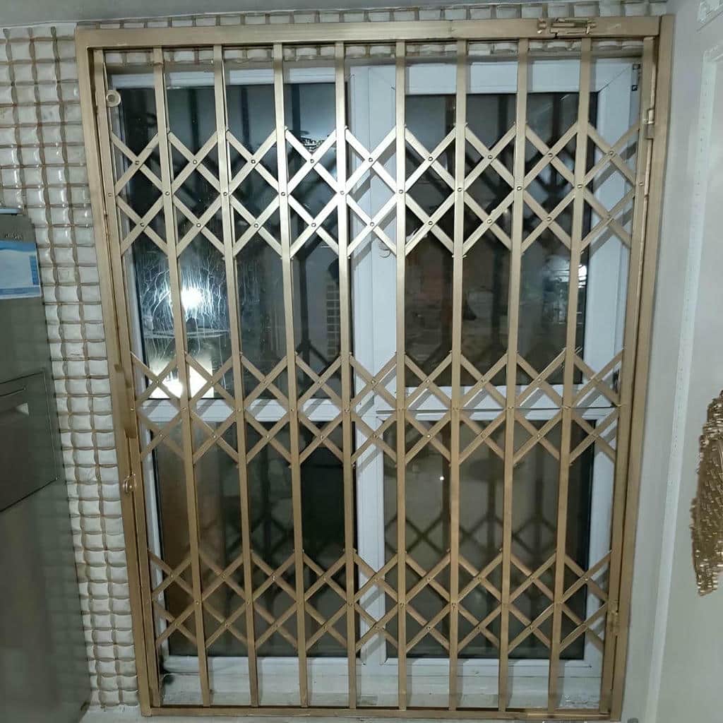 خرید درب آکاردئونی یراق ایمن در کردان