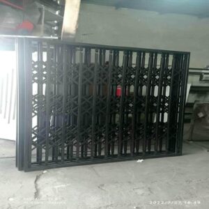 درب آکاردئونی در چابهار