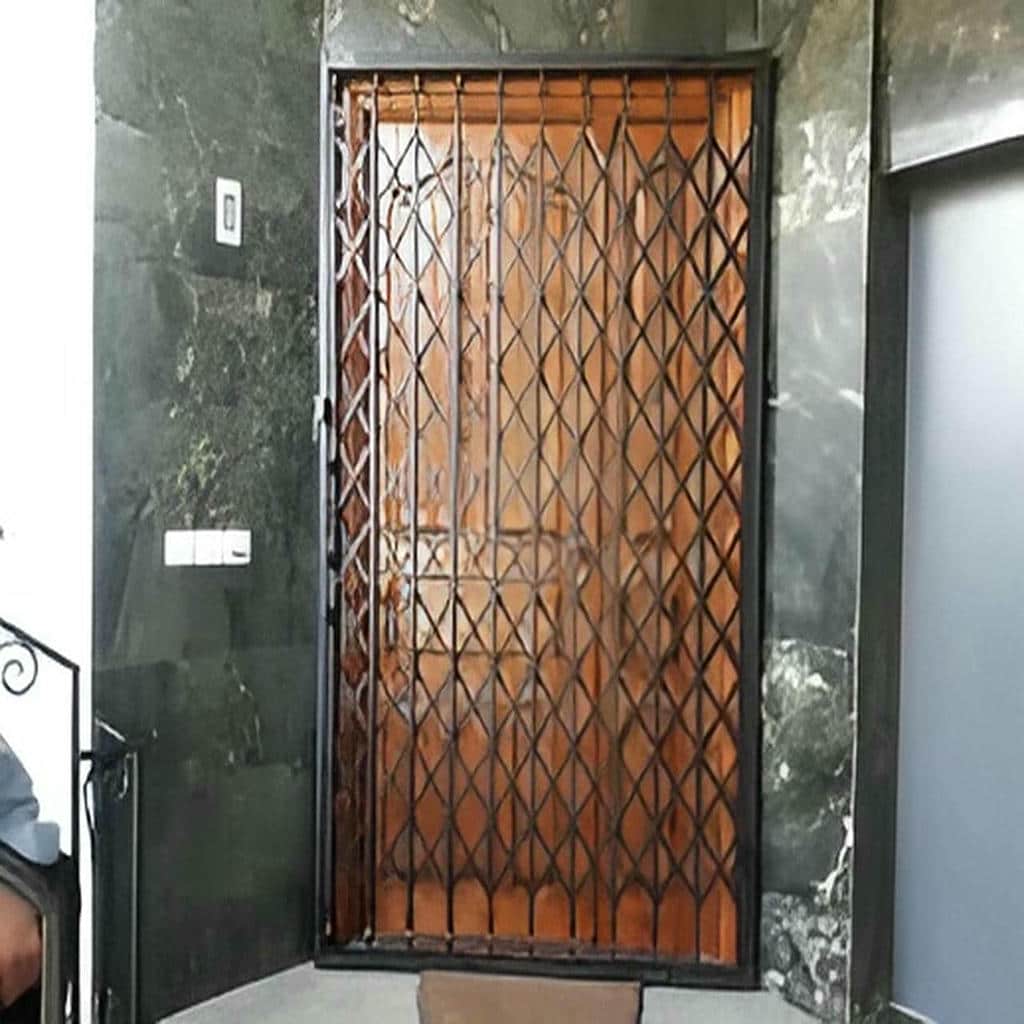 درب آکاردئونی در بجنورد