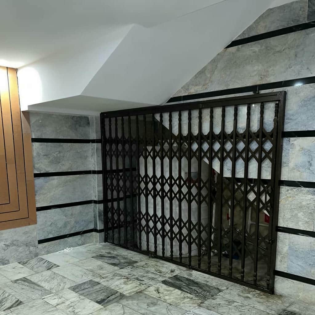 قیمت درب آکاردئونی سه گل در چالوس