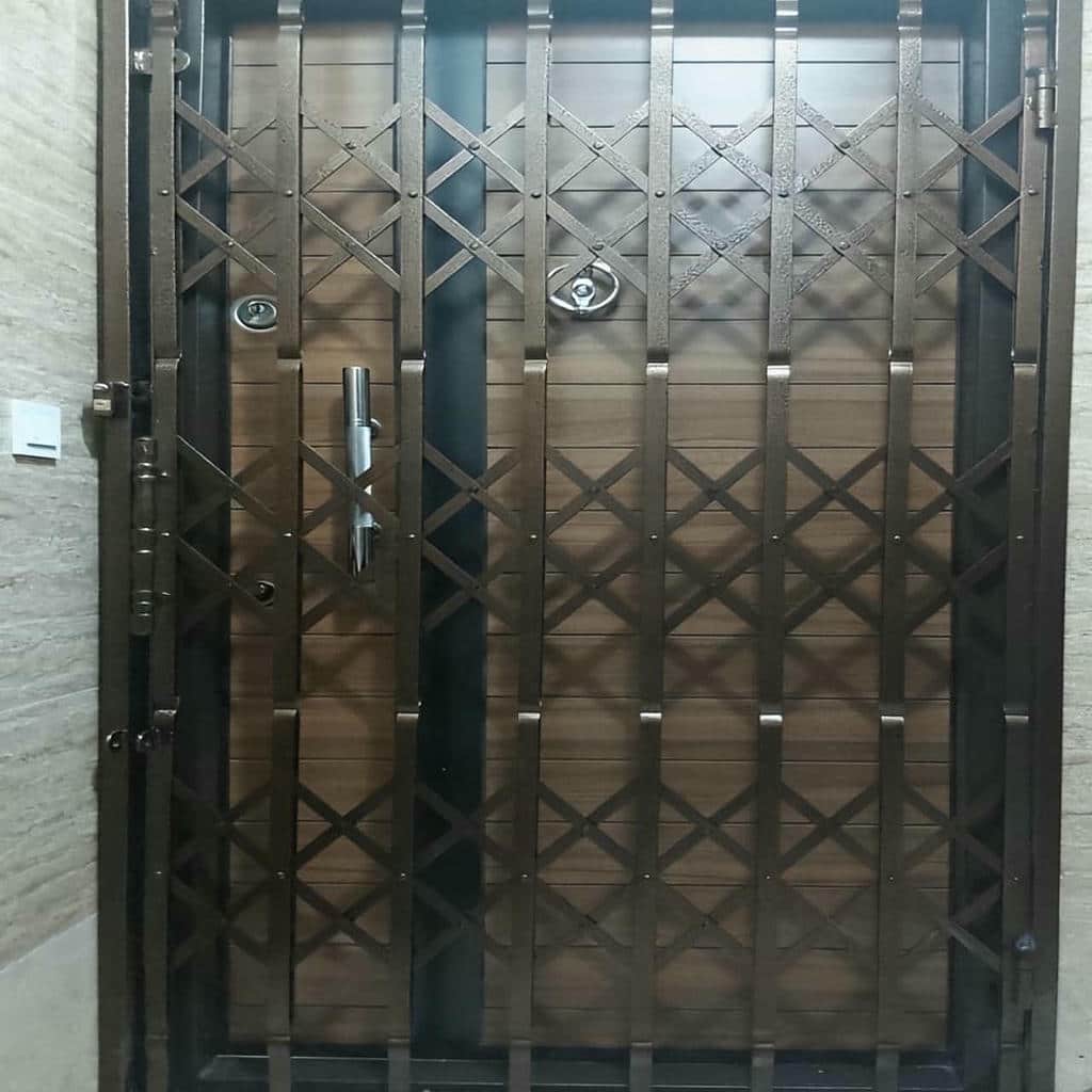 قیمت درب آکاردئونی سه گل در گرگان