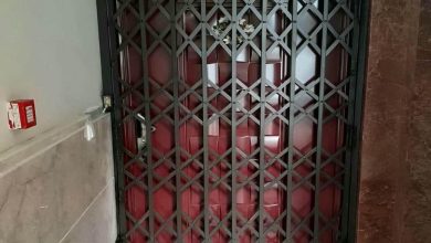 درب آکاردئونی در عظیمیه کرج