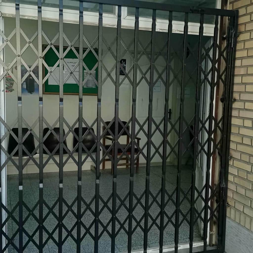 قیمت درب آکاردئونی سه گل در قزوین