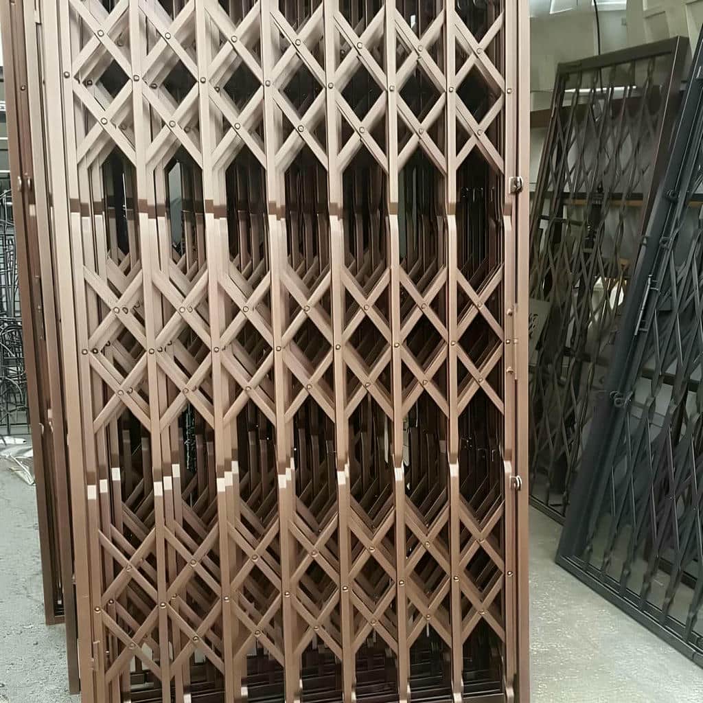 خرید درب آکاردئونی سهگل در آبسرد