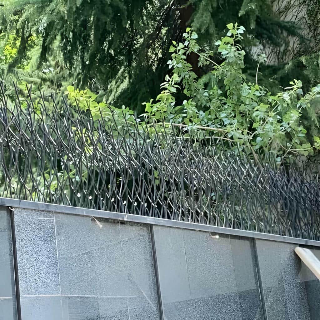 کارخانه حفاظ شاخ گوزنی فولادی در اندیشه
