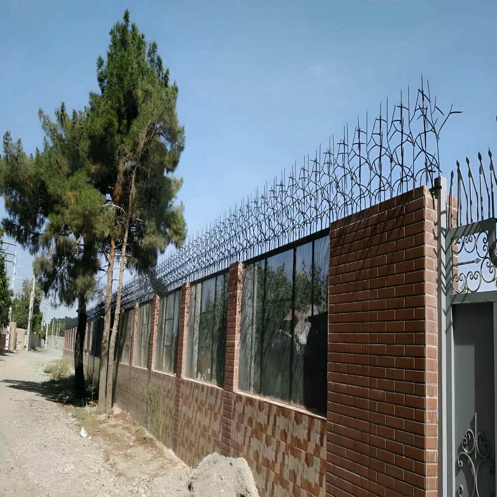 خرید حفاظ شاخ گوزنی دیوار پیرامونی در ایرانشهر
