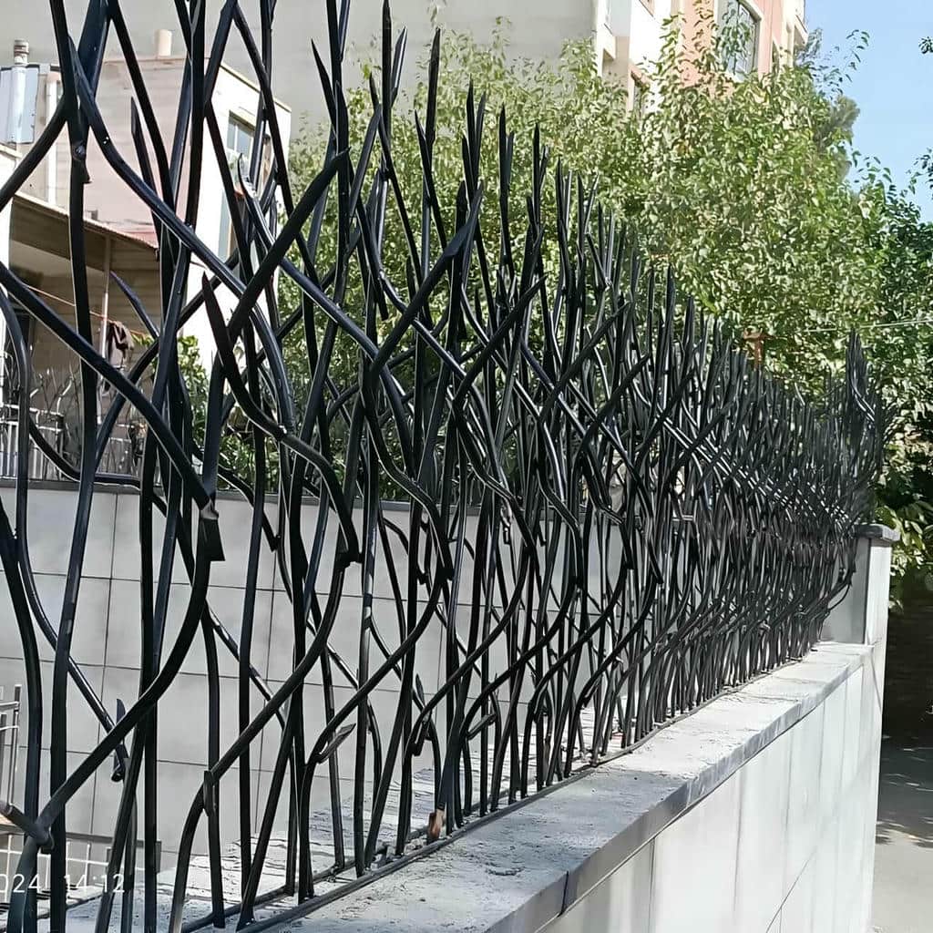 حفاظ شاخ گوزنی در ایلام