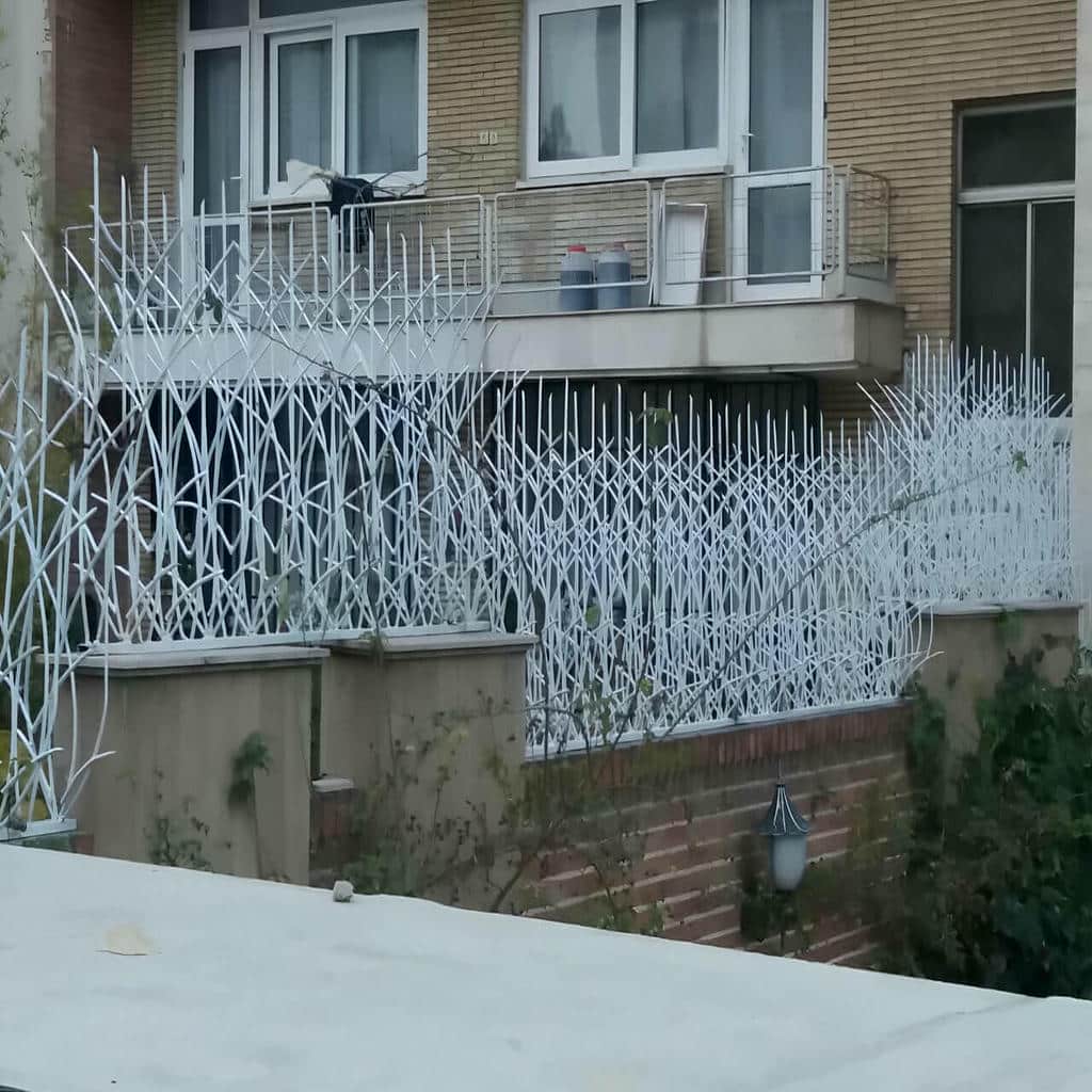 خرید حفاظ شاخ گوزنی دیوار پیرامونی در سنندج