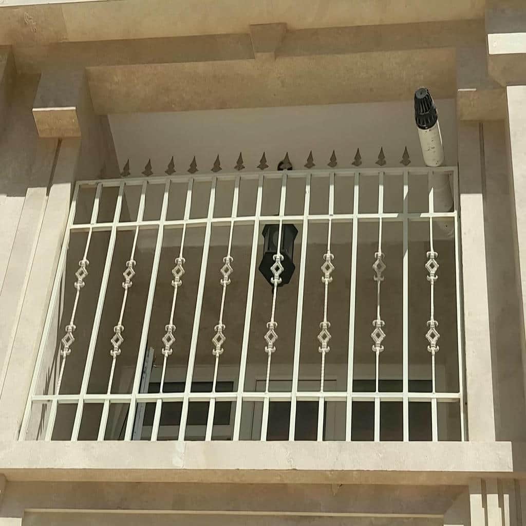 خرید حفاظ پنجره فرفورژه در کاشان