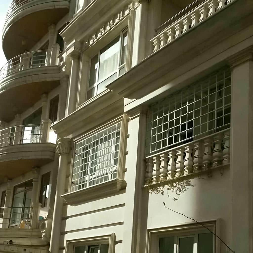 خرید حفاظ پنجره فرفورژه مدرن در کردان