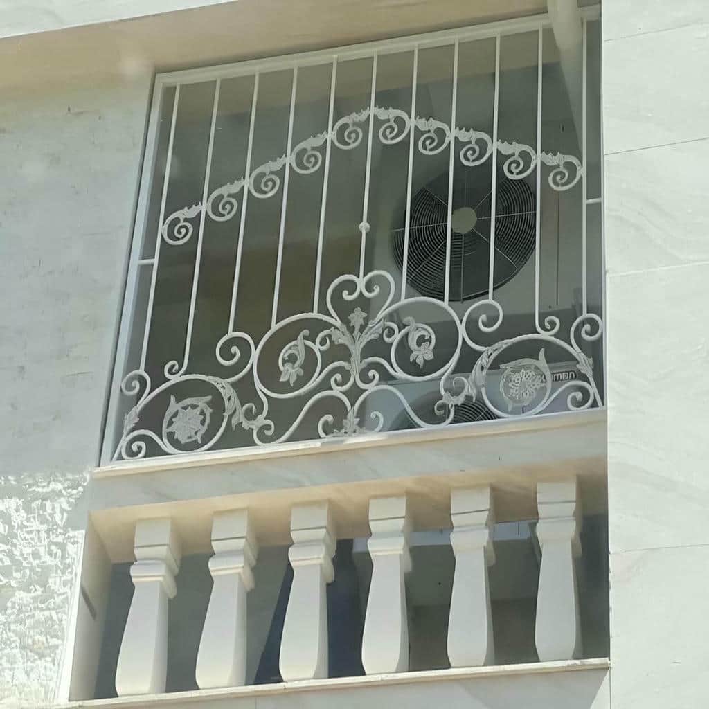 حفاظ پنجره در کردان