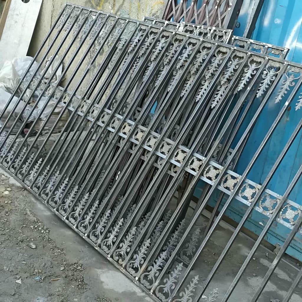 قیمت حفاظ پنجره فرفورژه کلاسیک در پرند