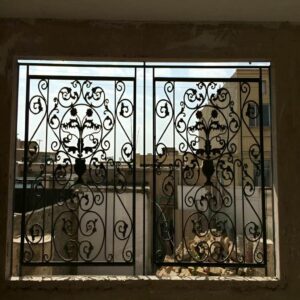 حفاظ پنجره در مریوان