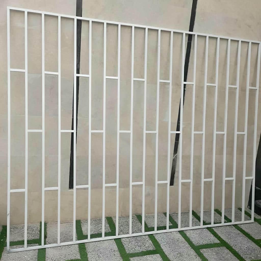 نصب حفاظ پنجره ویلایی در کردان