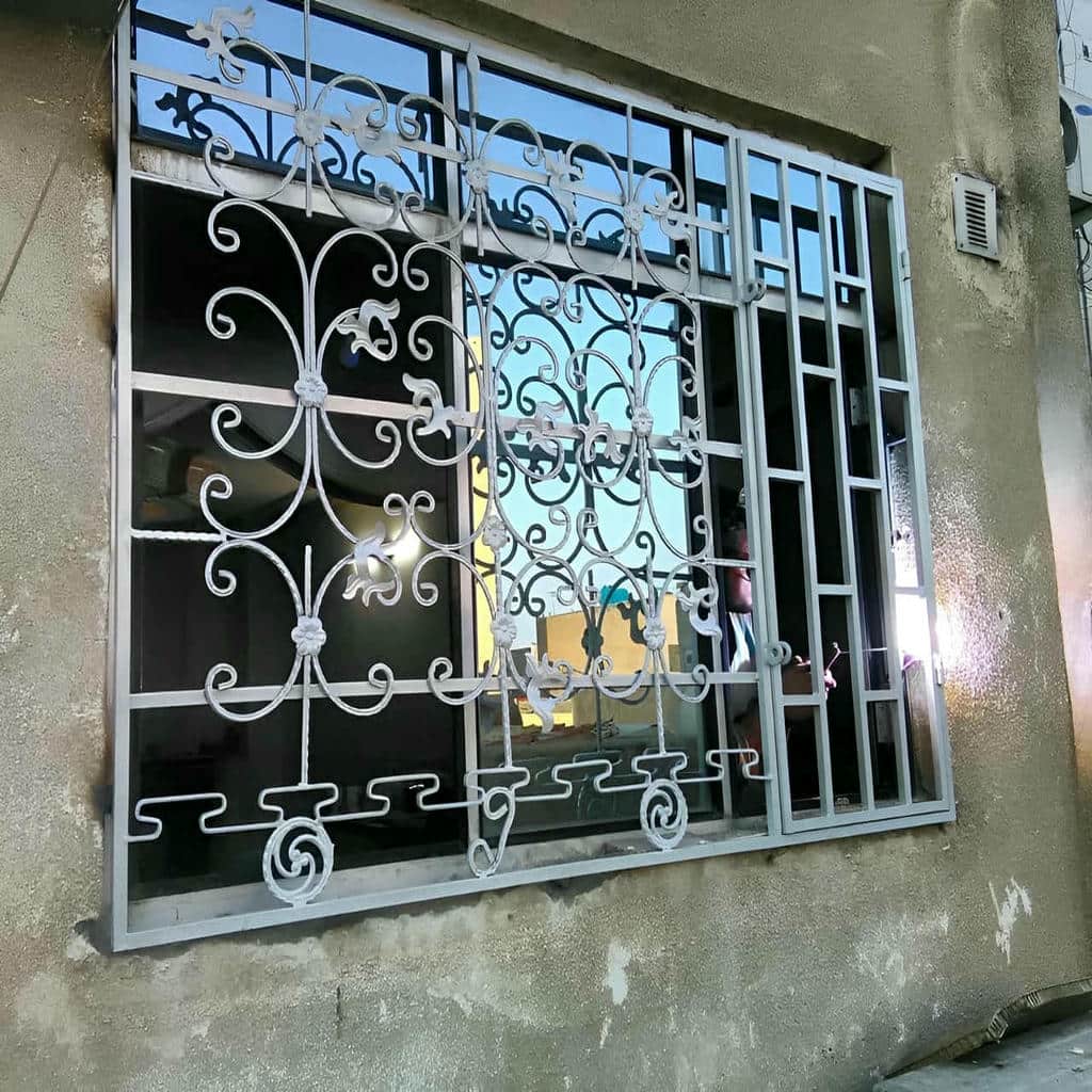 خرید حفاظ پنجره فرفورژه مدرن در کیش