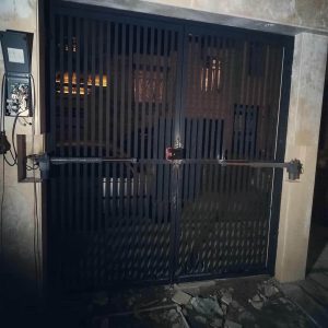 جک درب پارکینگ در آبسرد