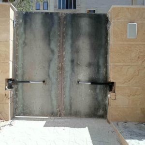 جک درب پارکینگ در آبادان
