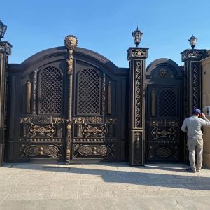 درب حیاط در عظیمیه کرج