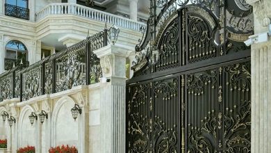 درب حیاط در ایلام