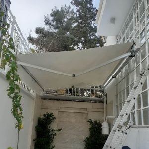 سایبان برقی در بومهن