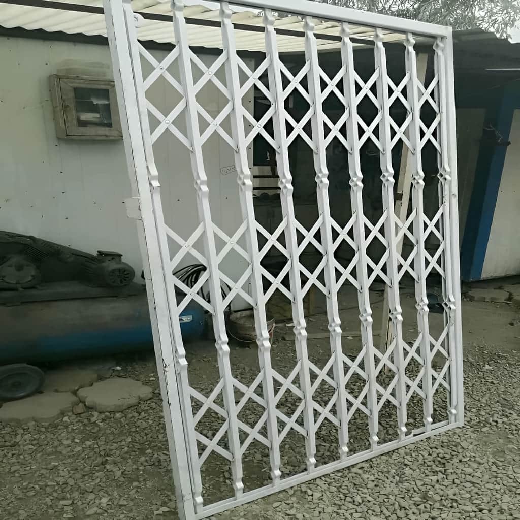 تولید حفاظ آکاردئونی آهنی سه لوزی با تسمه مقاوم