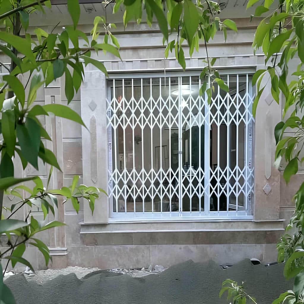 فروش درب آکاردئونی برای واحد اداری با نصب اصولی