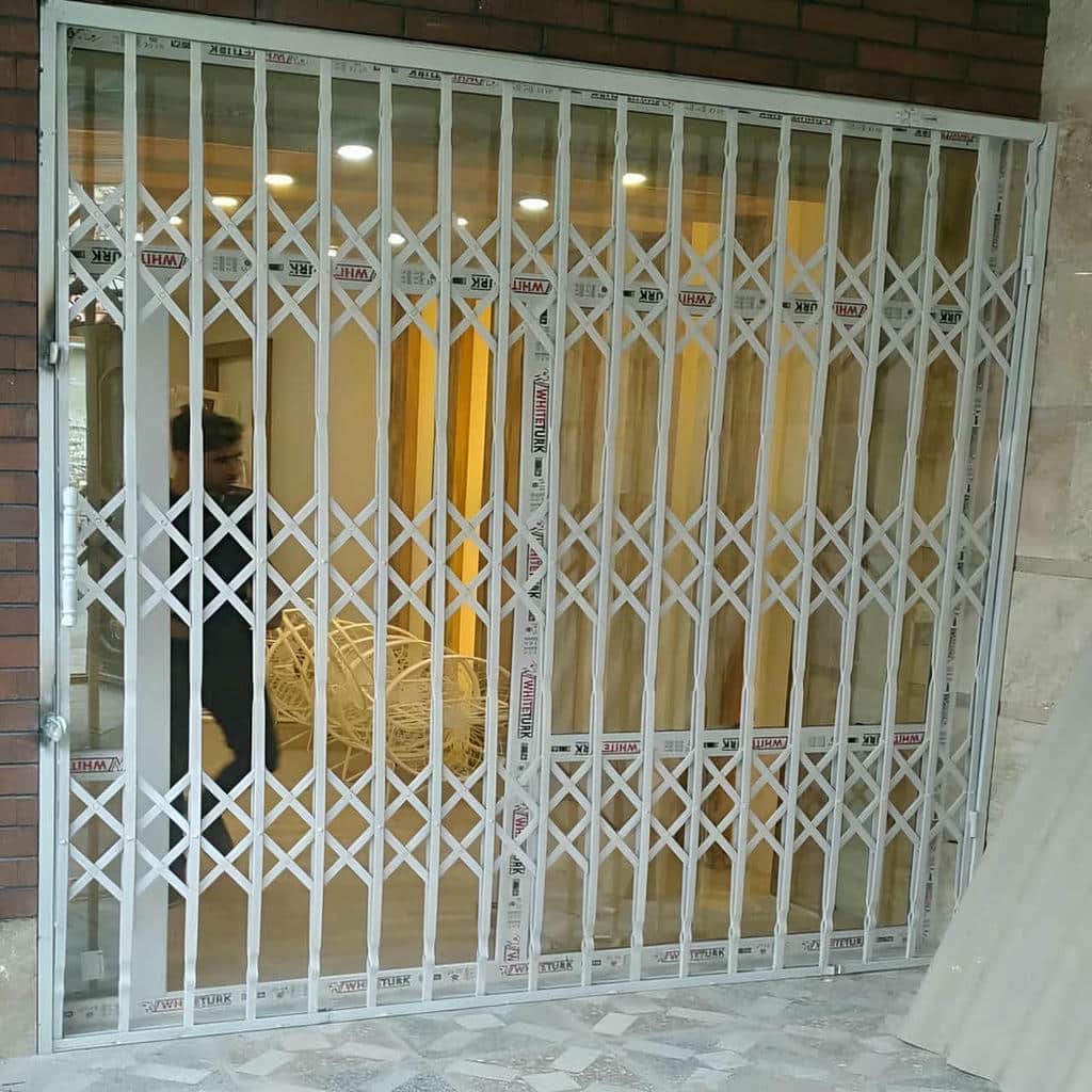 خرید درب آکاردئونی برای واحد اداری با مشاوره تخصصی