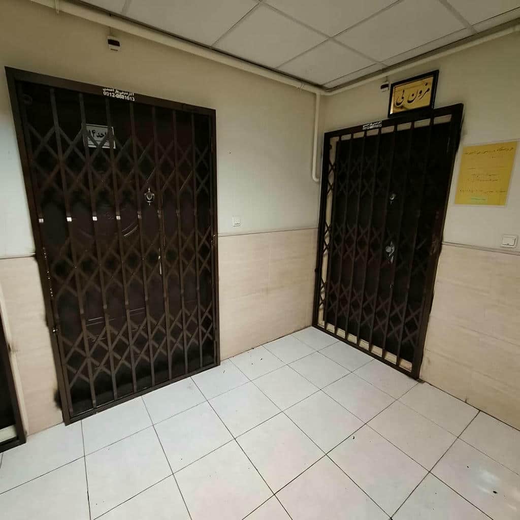 محافظ درب آپارتمان با قفل ایمن ورودی