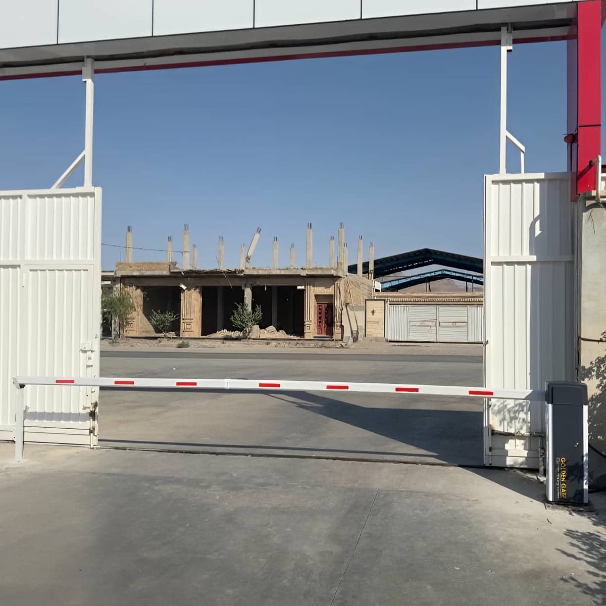 راهبند پارکینگ با کنترل تردد