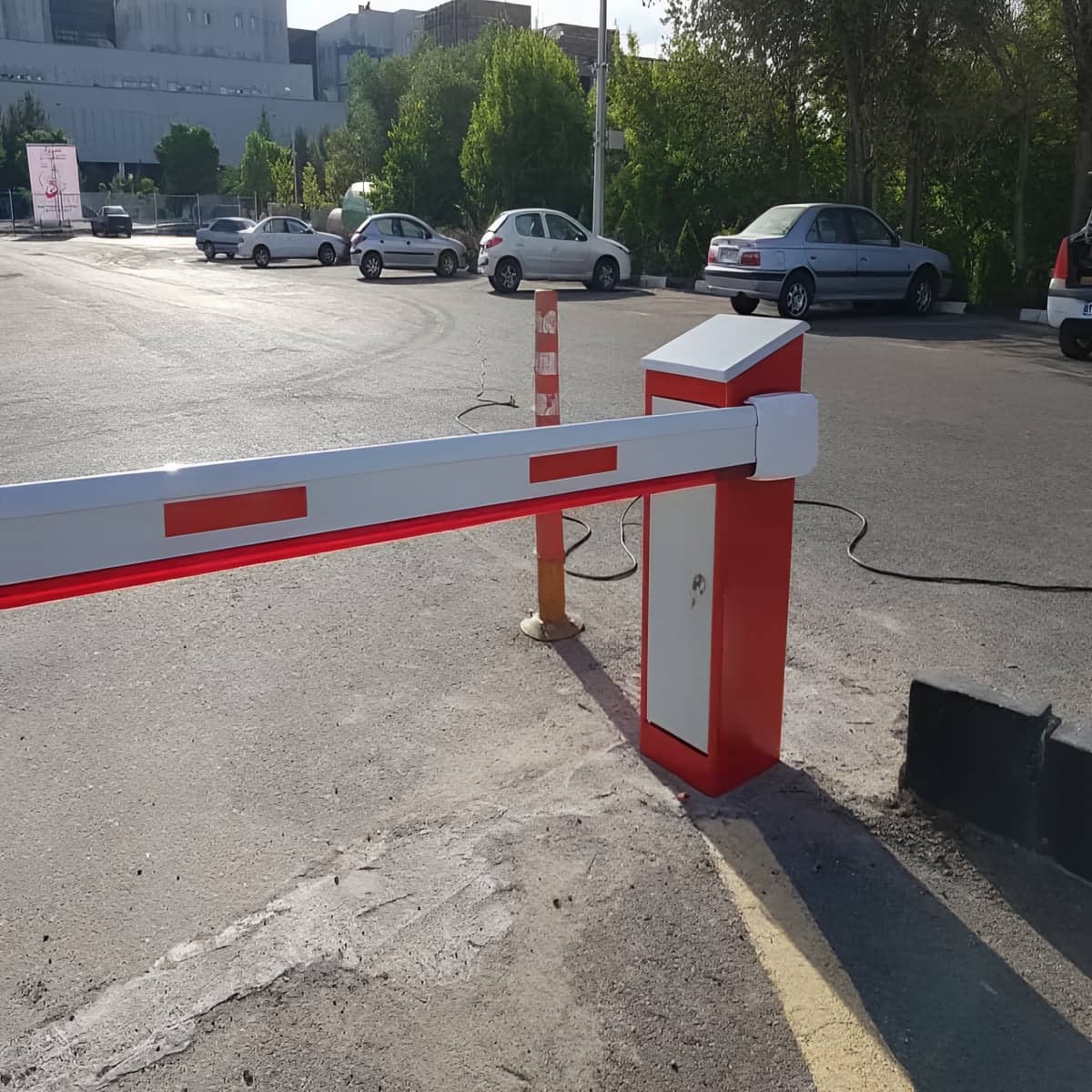 14 مدل فتوسل راهبند ایمنی خودرو