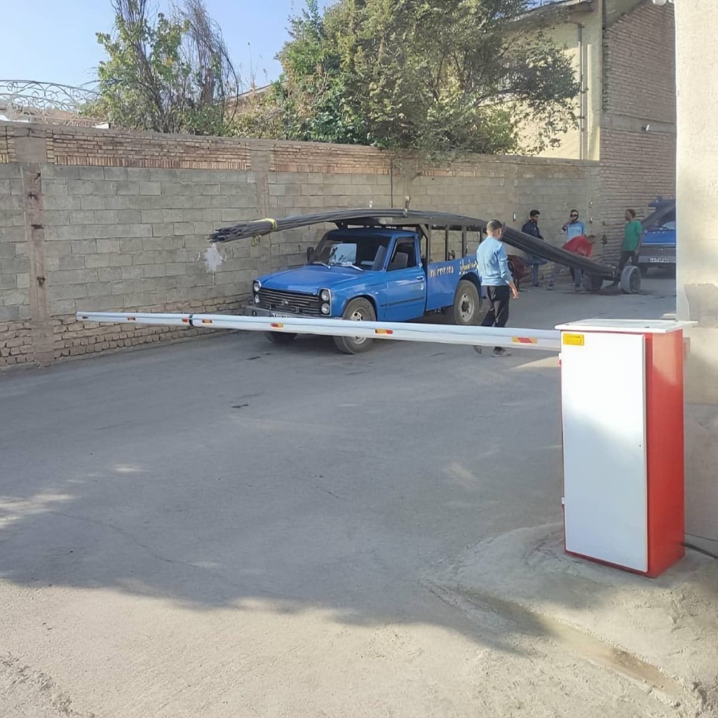 خرید راهبند ورودی شهرک مسکونی با بوم مناسب