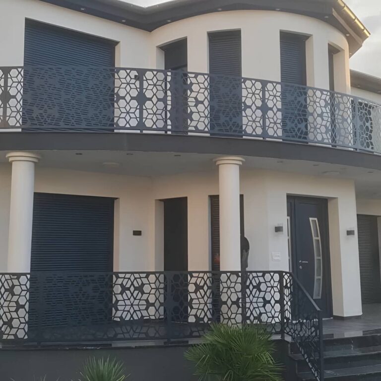 نرده سی ان سی بالکن دکوراتیو