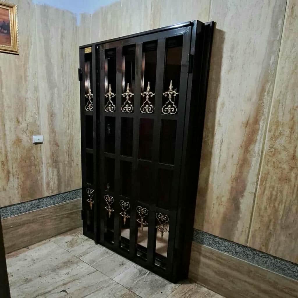 ساخت حفاظ درب آپارتمان ضد دیلم برای واحد مسکونی