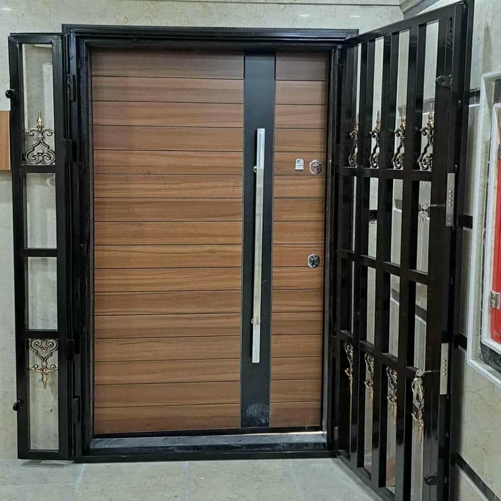 خرید حفاظ درب آپارتمان ضد دیلم برای ورودی واحد